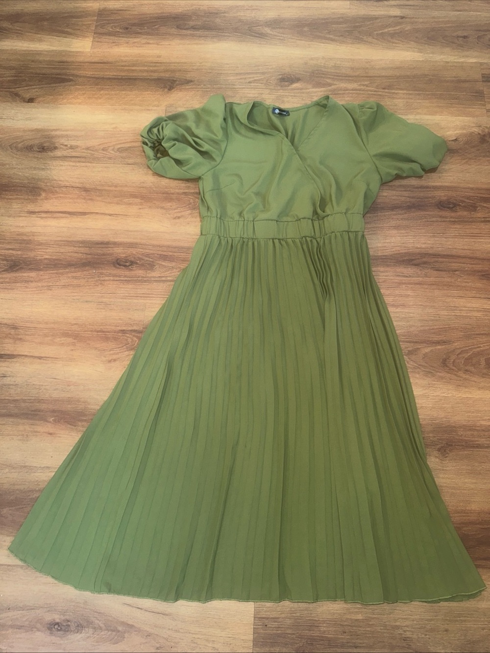 PRETTYGARDEN Green Pleated One Shoulder Midi Dress Size Large